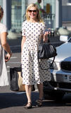 th_05156_celebrity_paradise.com_TheElder_KirstenDunst2011_09_30_AtHeathrowAirportLondon7_122_126lo.jpg