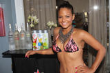 th_18386_KUGELSCHREIBER_Christina_Milian_hangs_out_on_the_beach_with_friends110_122_34lo.JPG