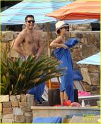 th_267791719_jessica_alba_cabo_beach_with_shirtless_cash_warren_09_122_363lo.jpg