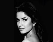 Bollywood Hot Actress Katrina Kaif Wallpapers