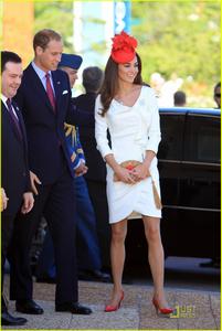 th_901051458_prince_william_kate_middleton_canada_day_02_122_555lo