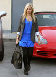 th_41267_ashley_tisdale_out_and_about_in_studio_city_tikipeter_celebritycity_010_123_595lo.jpg